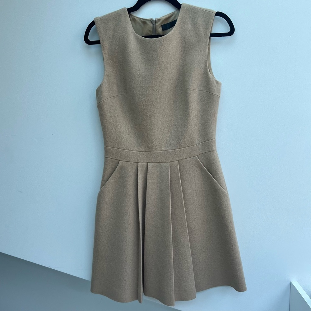 Sally LaPointe sz 2 camel structured above the knee sleeveless dress 100% wool